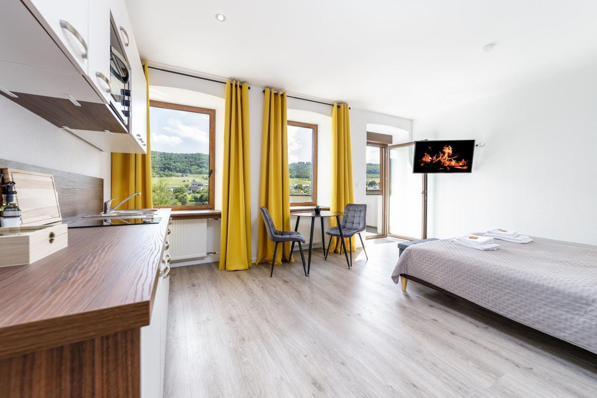 Vonmos Moselblick Apartments Kinheim Extérieur photo